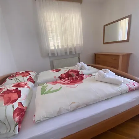 Holiday home Kuca Latice *