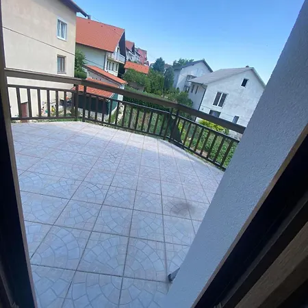 Kuca Latice Feriehus
